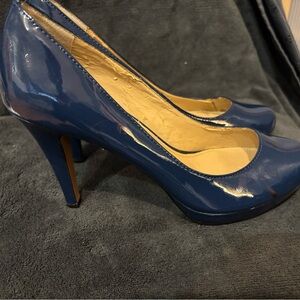 Circa Joan & David platform heel